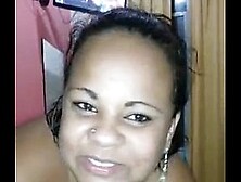 Fodeu a priminha loirinha no quarto quando os tios saíram