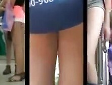 LIndas de shorts apretados