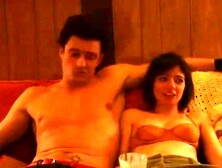 Malin Akerman nude, Kate Micucci nude – Easy s01e06