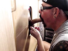 Real Gloryhole Dilf Sucks Hard Dick