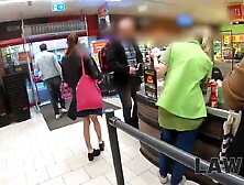 Law4k. dumme küken kommt ins gefängnis und bezahlt mit muschi für ihre freiheit