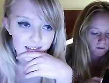 Teen sisters live naked on cam - burstpussy(dot)com