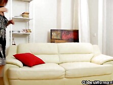 Older mother Ria Ebony gives her twat an Xmas treat (Marie Jeanne)