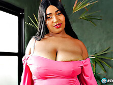 Make Room for Twerk Thayana