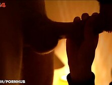 Close Up - Une Suceuse amatrice prend tous dans sa bouche de façon très juteuse sur CAM4